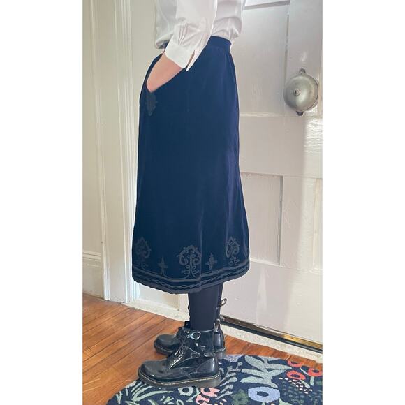 Vintage Yves Saint Laurent Rive Gauche Sz 10 Blue Velvet Black Corded Trim Skirt - Picture 8 of 13